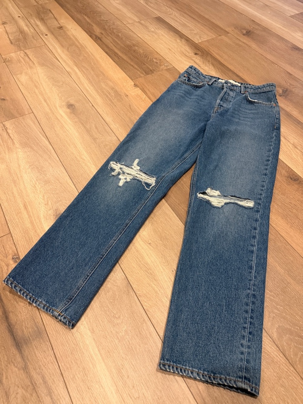 GRLFRND Women's Distressed Blue Boyfriend Jeans